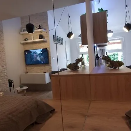 Studio Ayla Apartment