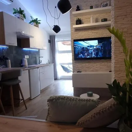 Studio Ayla